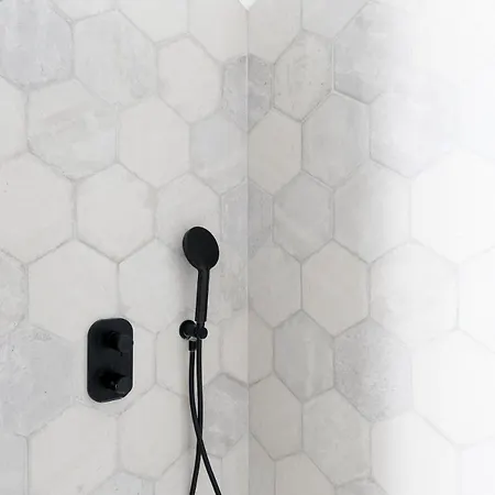 Haussmannien Des Jardins De La Fontaine *