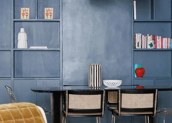 Haussmannien Des Jardins De La Fontaine